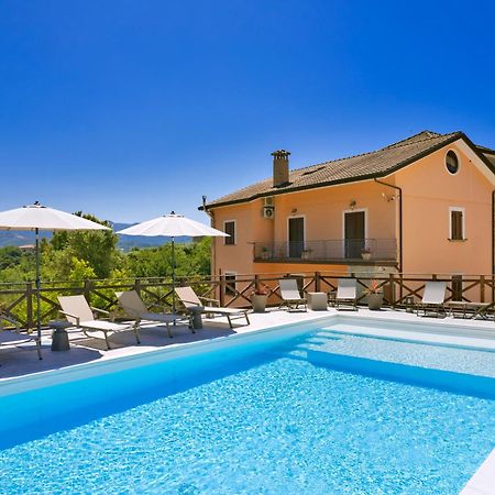 Dominella Apartment Casal Velino Exterior photo